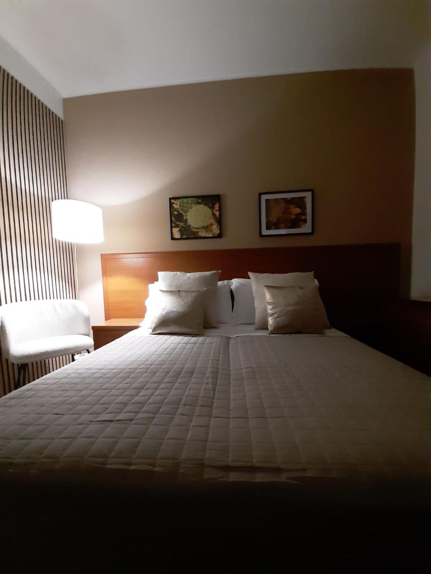 Baaria Porto Rooms Milazzo Bagian luar foto