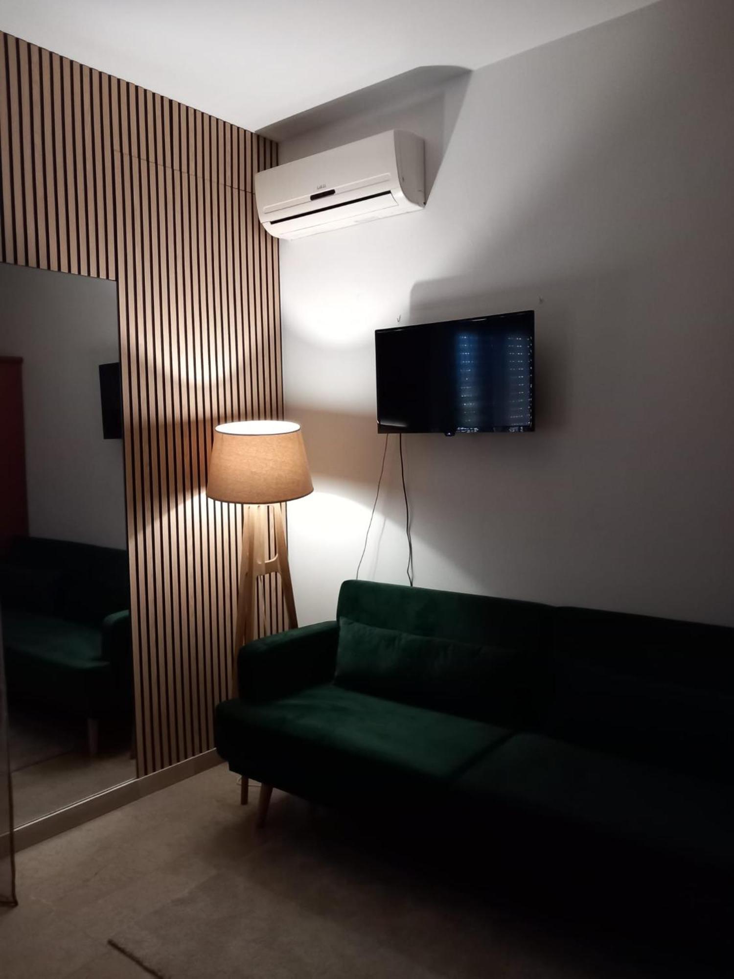 Baaria Porto Rooms Milazzo Bagian luar foto